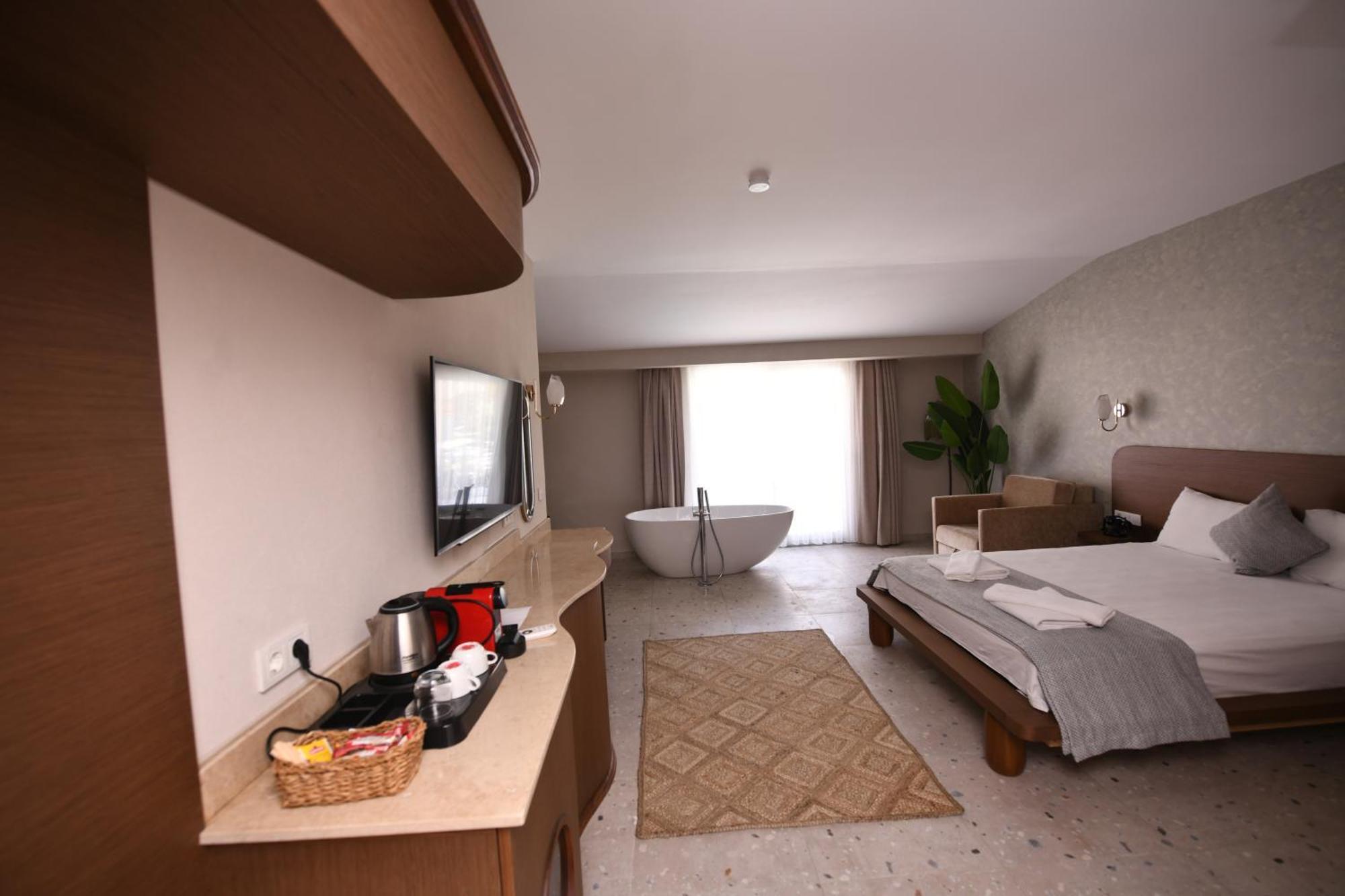 Montebello Deluxe Hotel Ölüdeniz Eksteriør billede